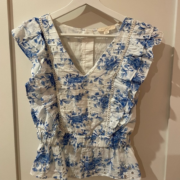Anthropologie Tops - Anthropologie ruffle peplum top